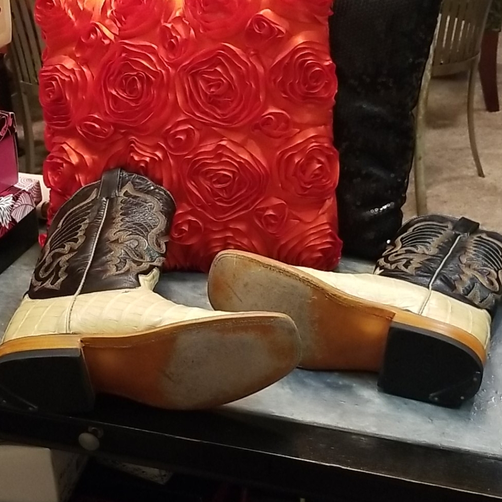 Custom Made Exotic Croc Boots With Matching Belt - image 4